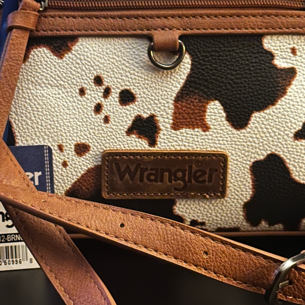 Wrangler Cow Print Crossbody Bag with Tan Accents - Picture 5 of 7